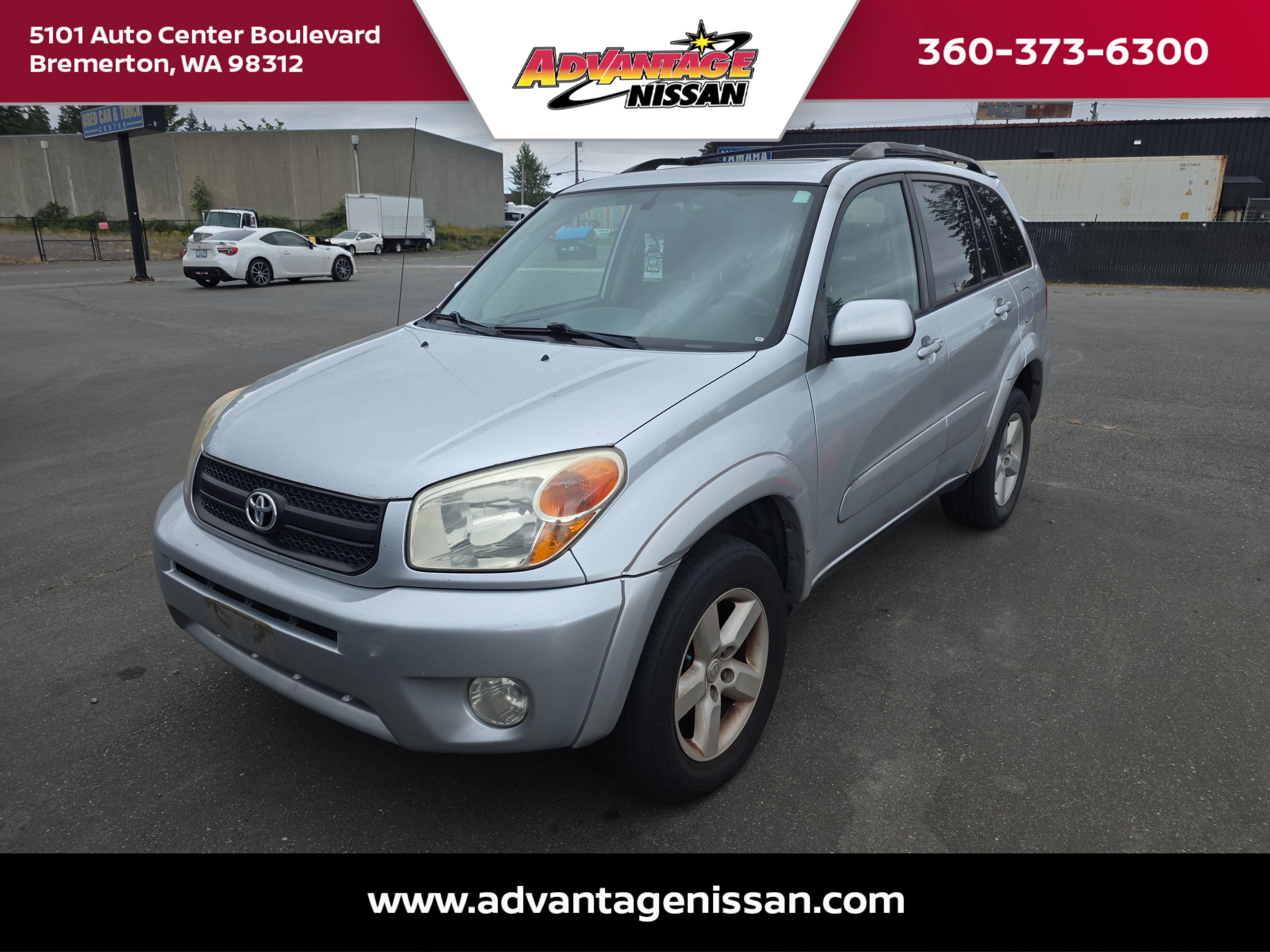 Used 2004 Silver Toyota Base image 1