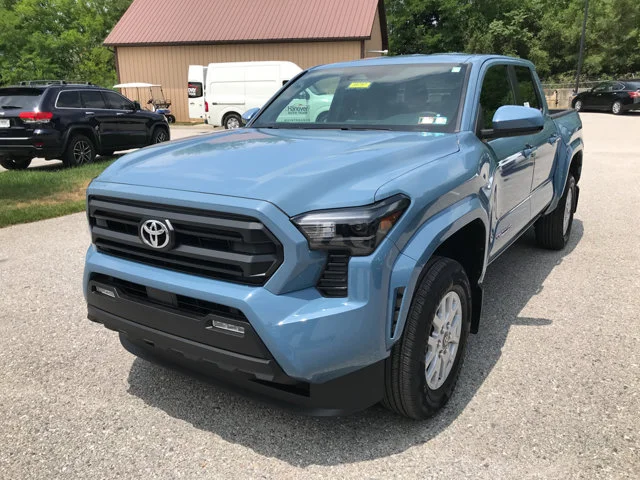New 2026 Heritage Blue Toyota SR5 image 4
