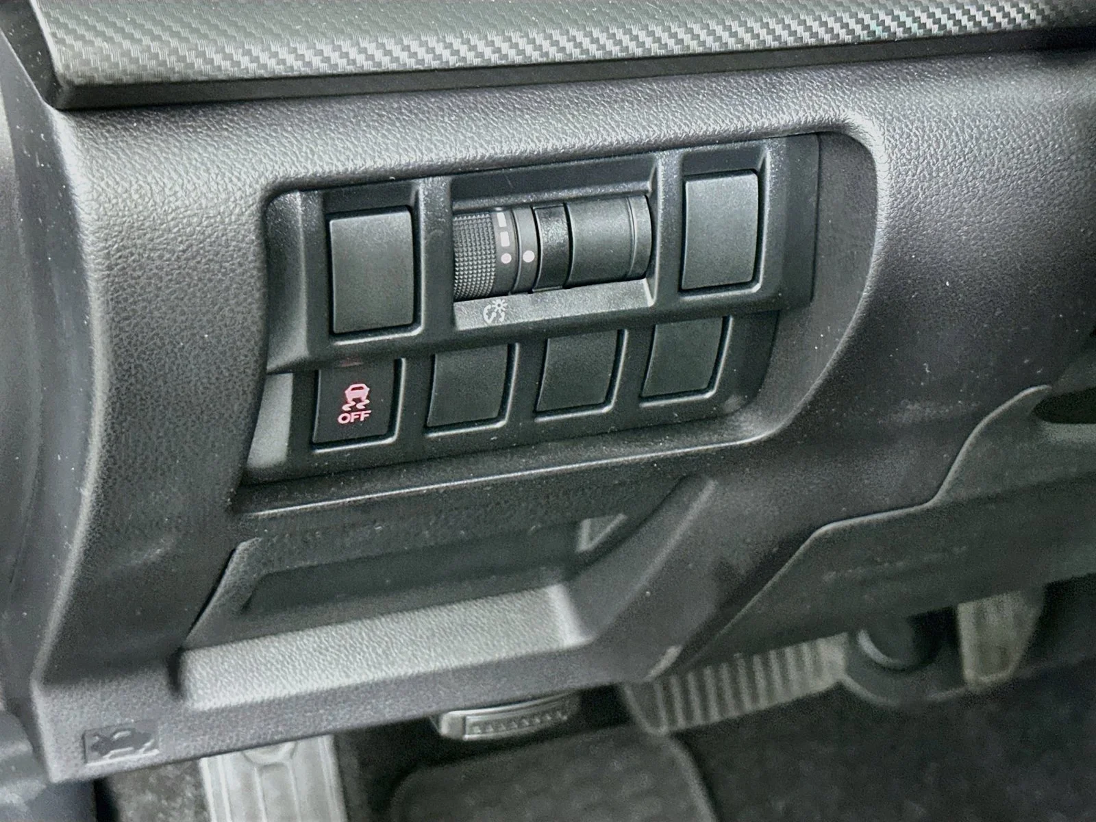 Used 2019 Ice Silver Metallic Subaru 2.0i image 10