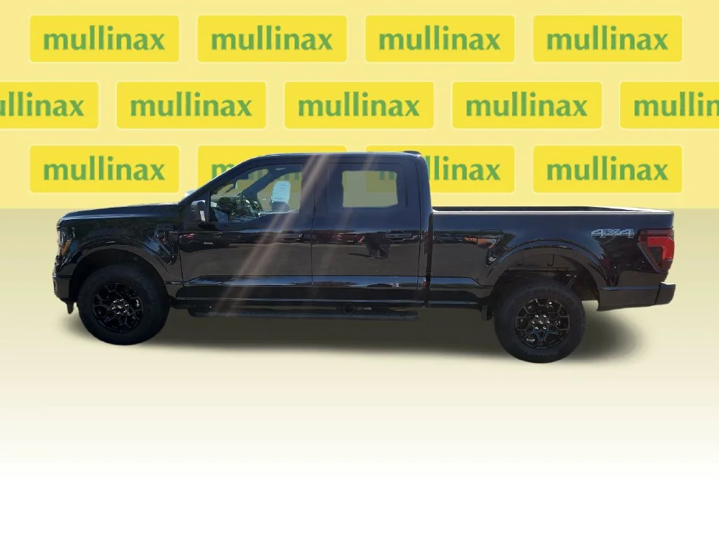 New 2026 Blue Ford XLT image 9