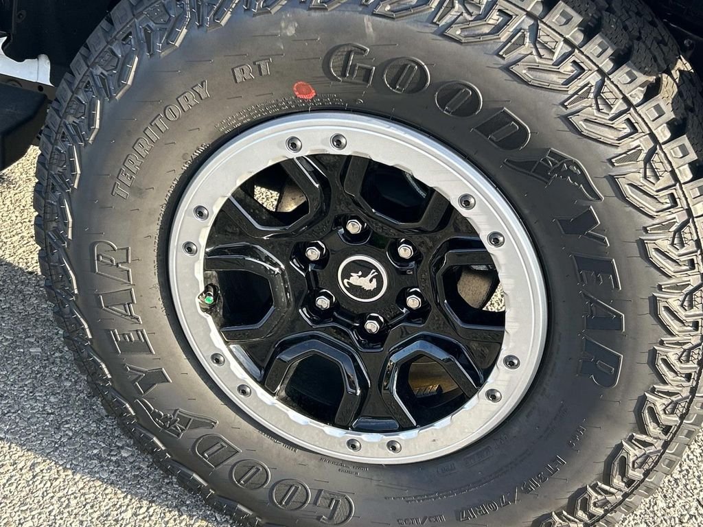 New 2026 Oxford White Ford Base image 11