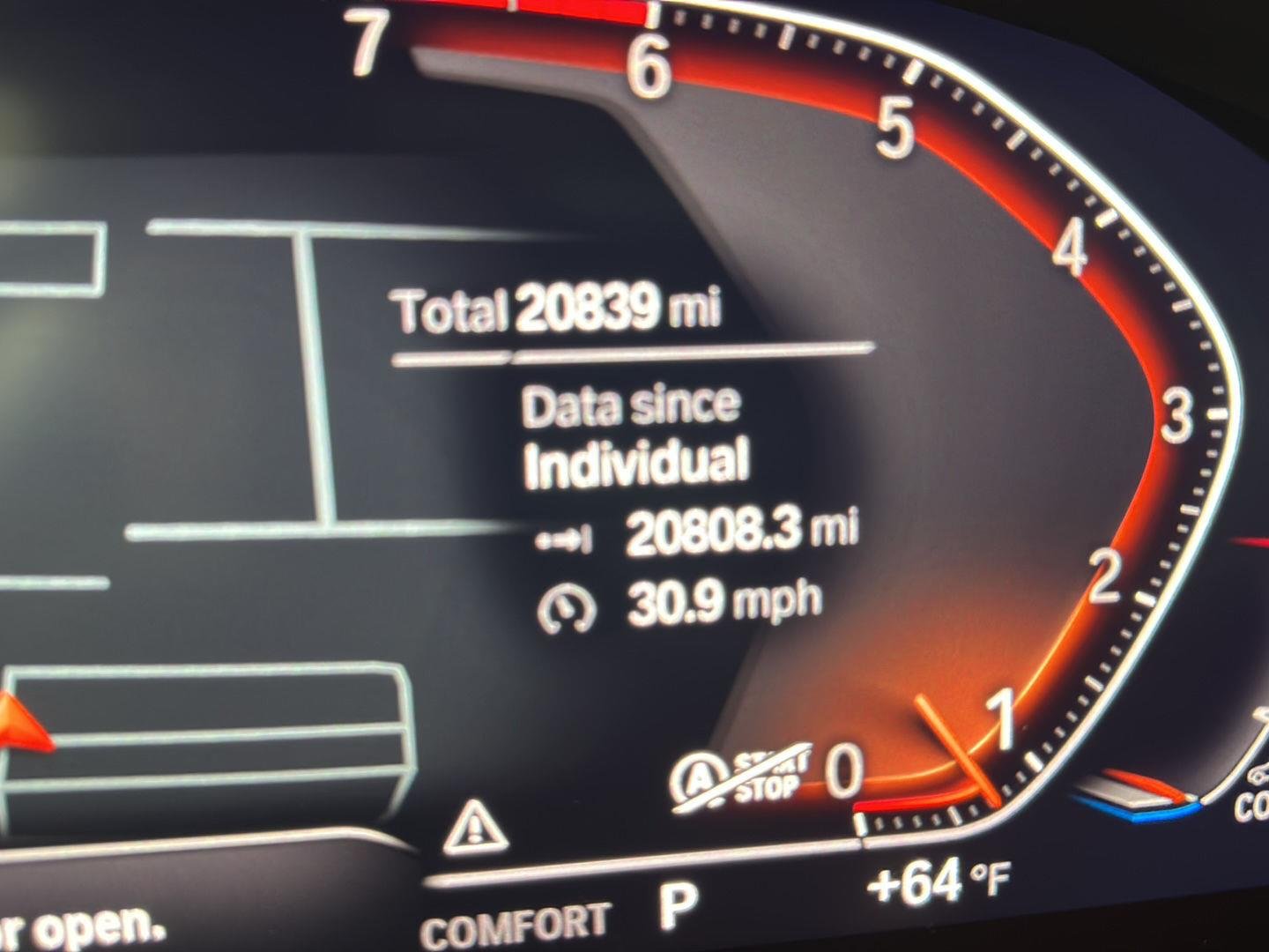 Used 2023 Dark Graphite Metallic BMW xDrive30i image 16