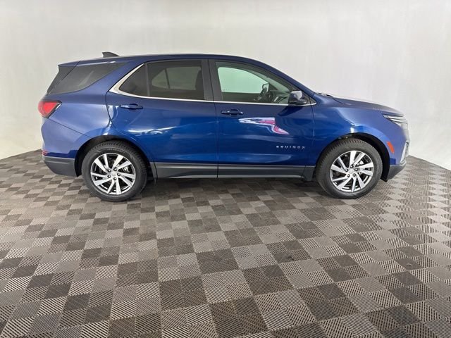 Used 2023 Blue Chevrolet LT image 4