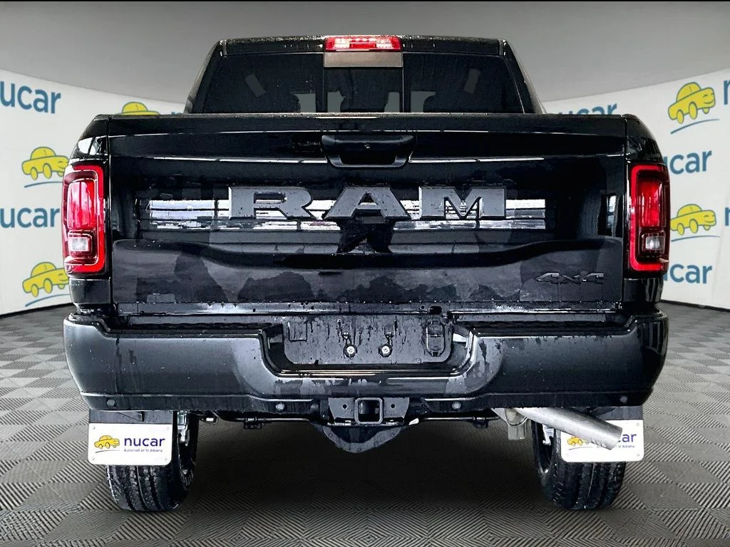 New 2026 Diamond Black Crystal Pearlcoat Ram Tradesman image 5