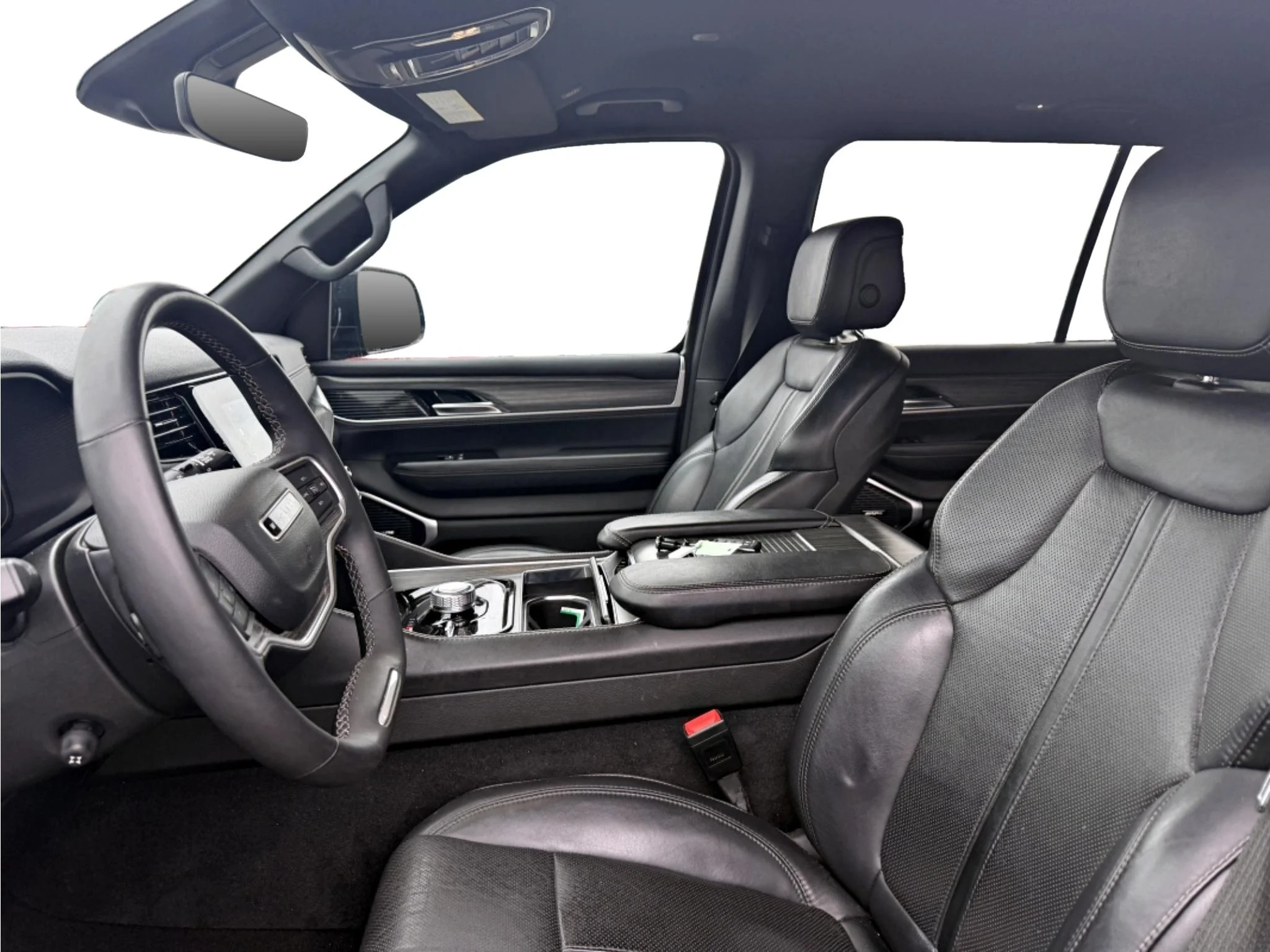 Used 2024 Baltic Gray Metallic Clearcoat Jeep Series II image 13