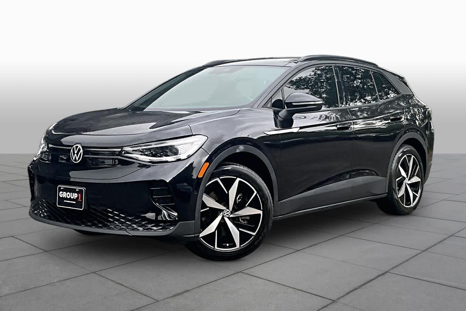 2023 Volkswagen ID.4 S's photo