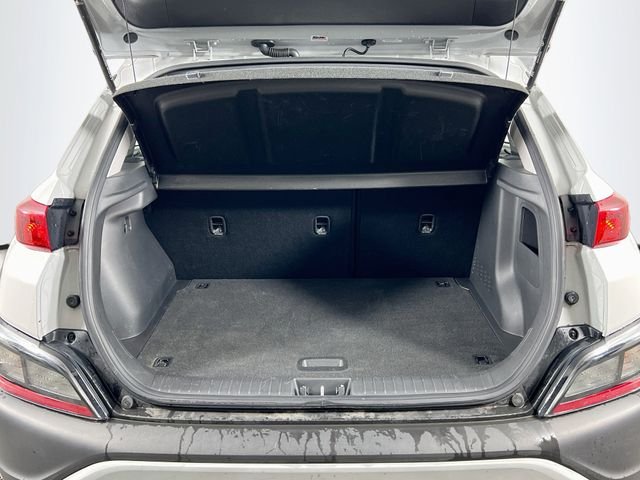 2023 Hyundai Kona SE - Photo 23