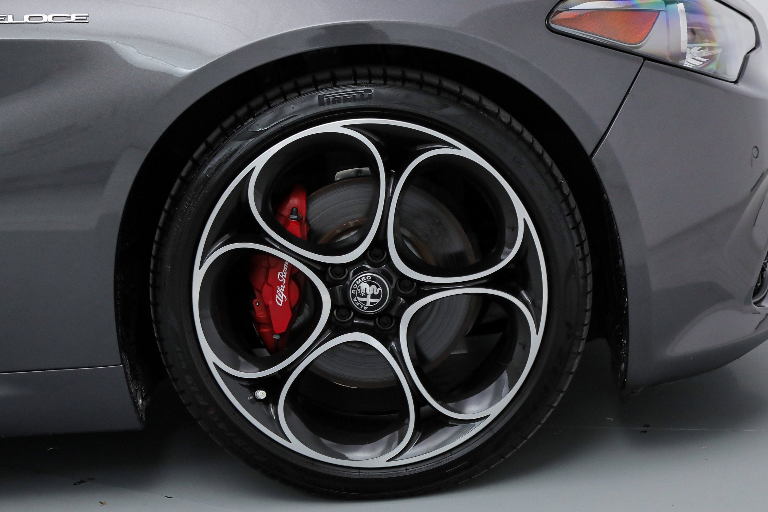 Used 2023 Gray Alfa Romeo Veloce image 23