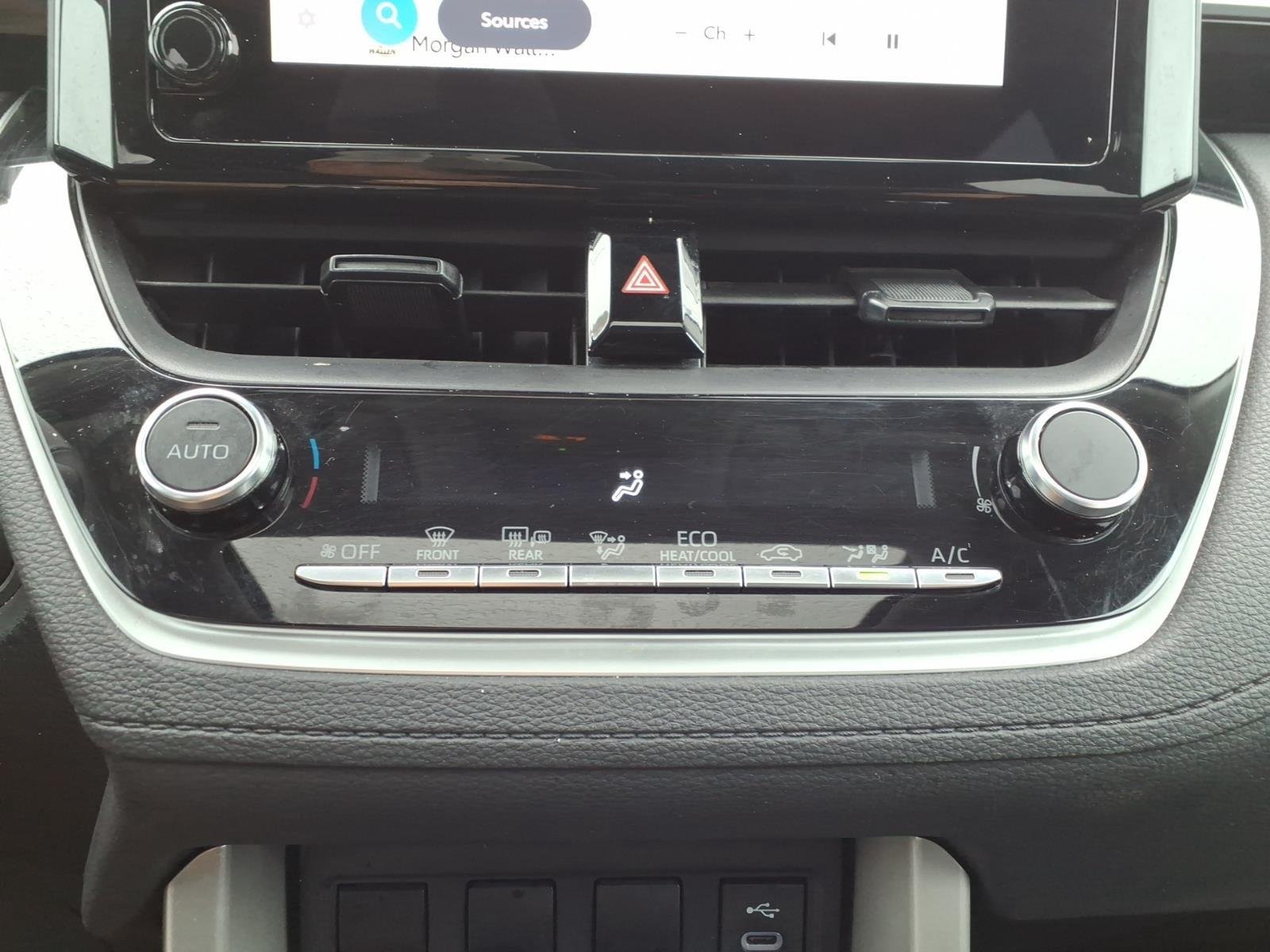 Used 2024 Wind Chill Pearl Toyota LE image 23
