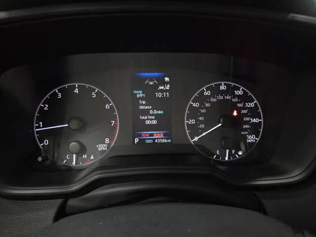 Used 2023 Silver Toyota LE image 19