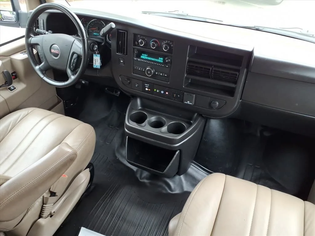 Certified Used 2023 White GMC Work Van image 29