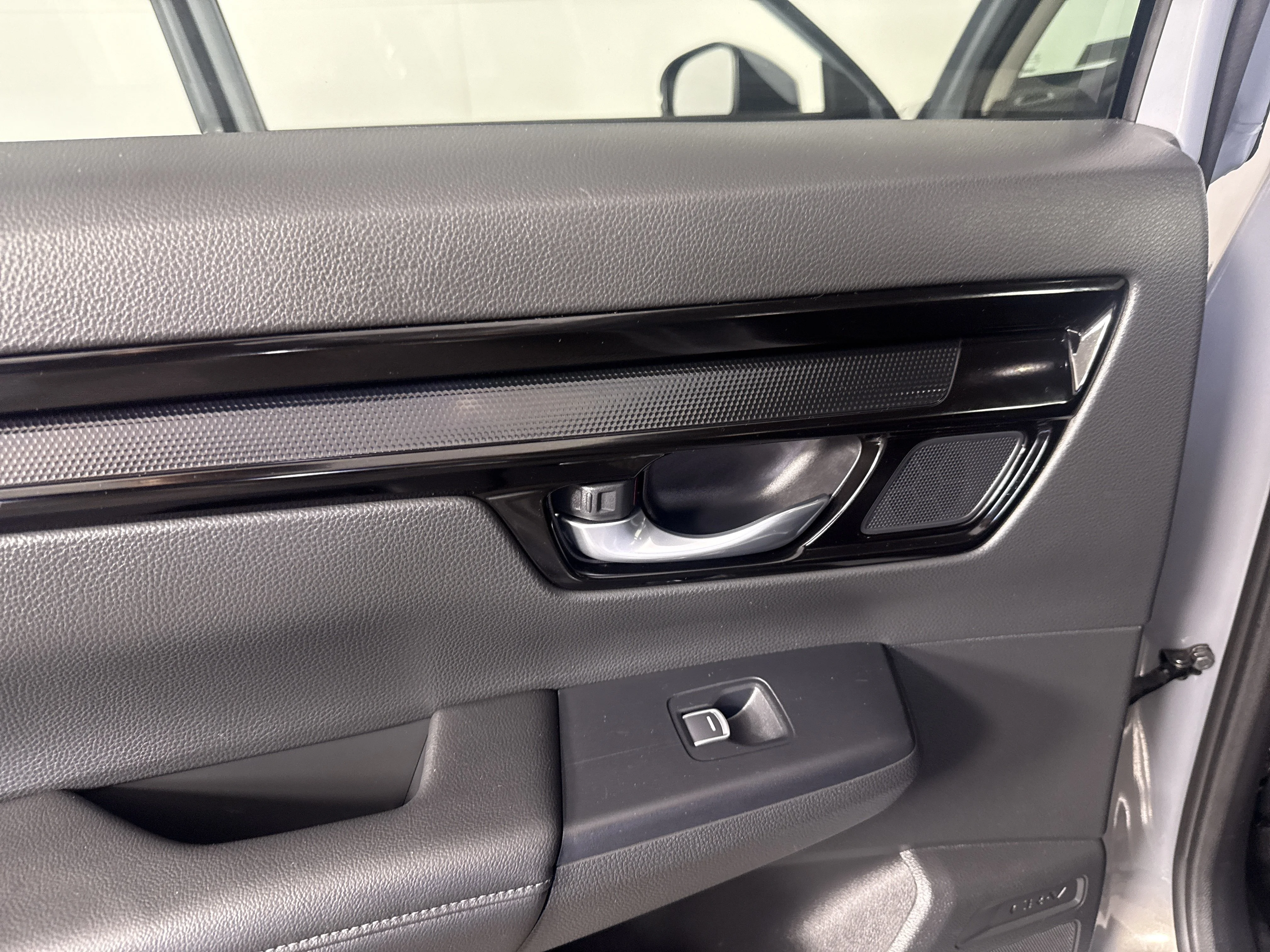2024 Honda CR-V EX-L - Photo 18
