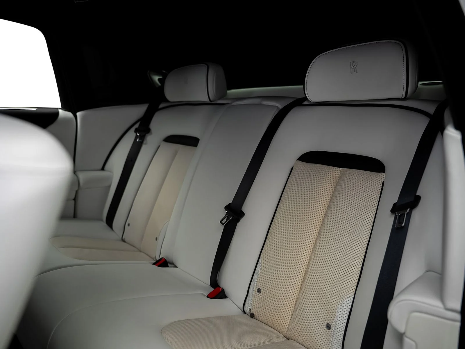 Used 2022 White Rolls-Royce Base image 37