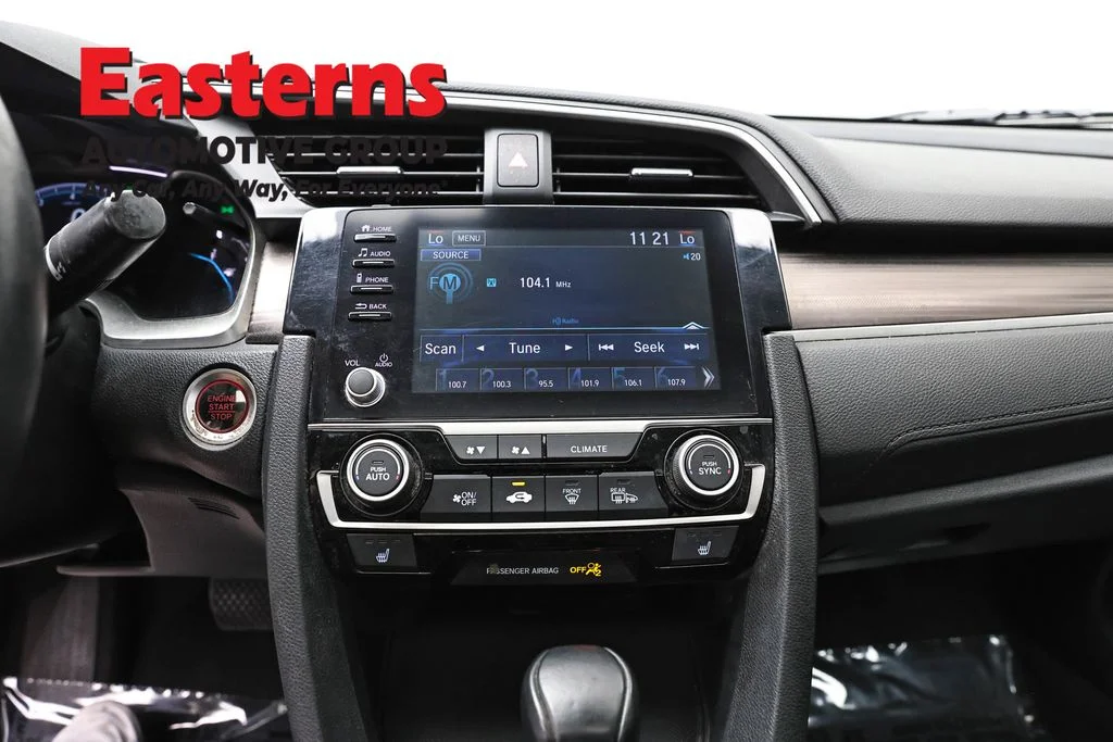 Used 2019 Silver Honda EX image 12