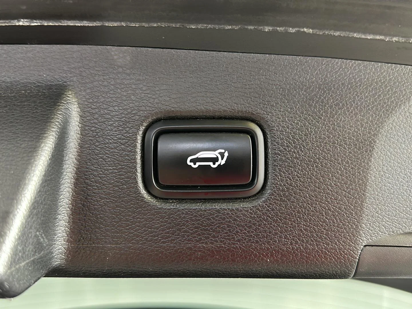 Used 2021 Ebony Black Kia EX image 32