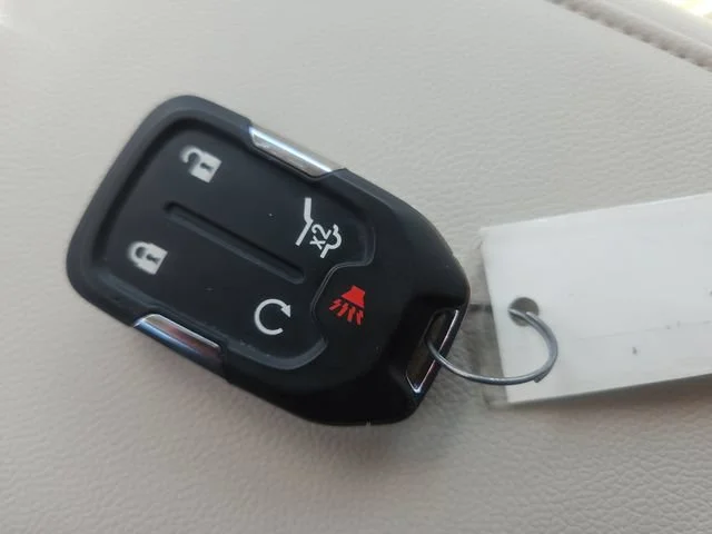 Used 2023 Summit White GMC Denali image 29
