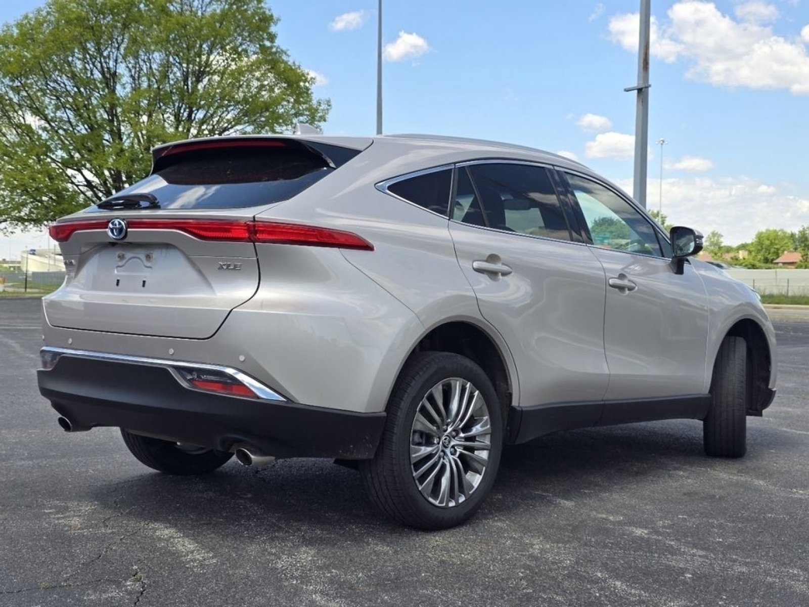 Used 2024 Titanium Toyota XLE image 16