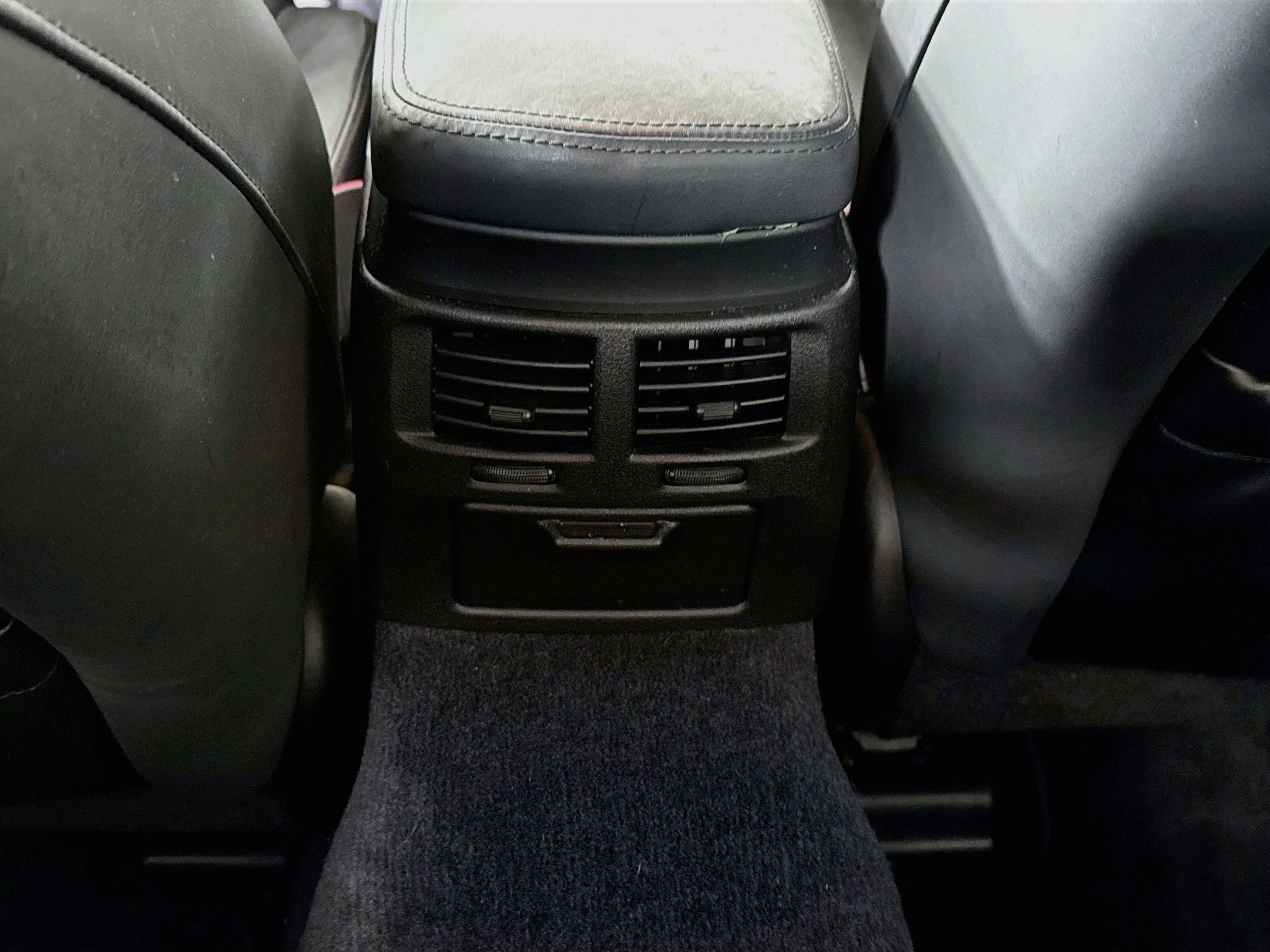 Used 2008 Obsidian Lexus Base image 26