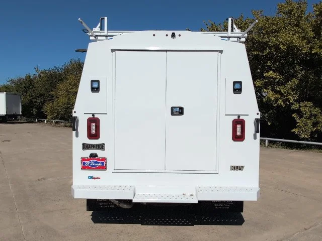 New 2025 Arc White Chevrolet 1WT image 15