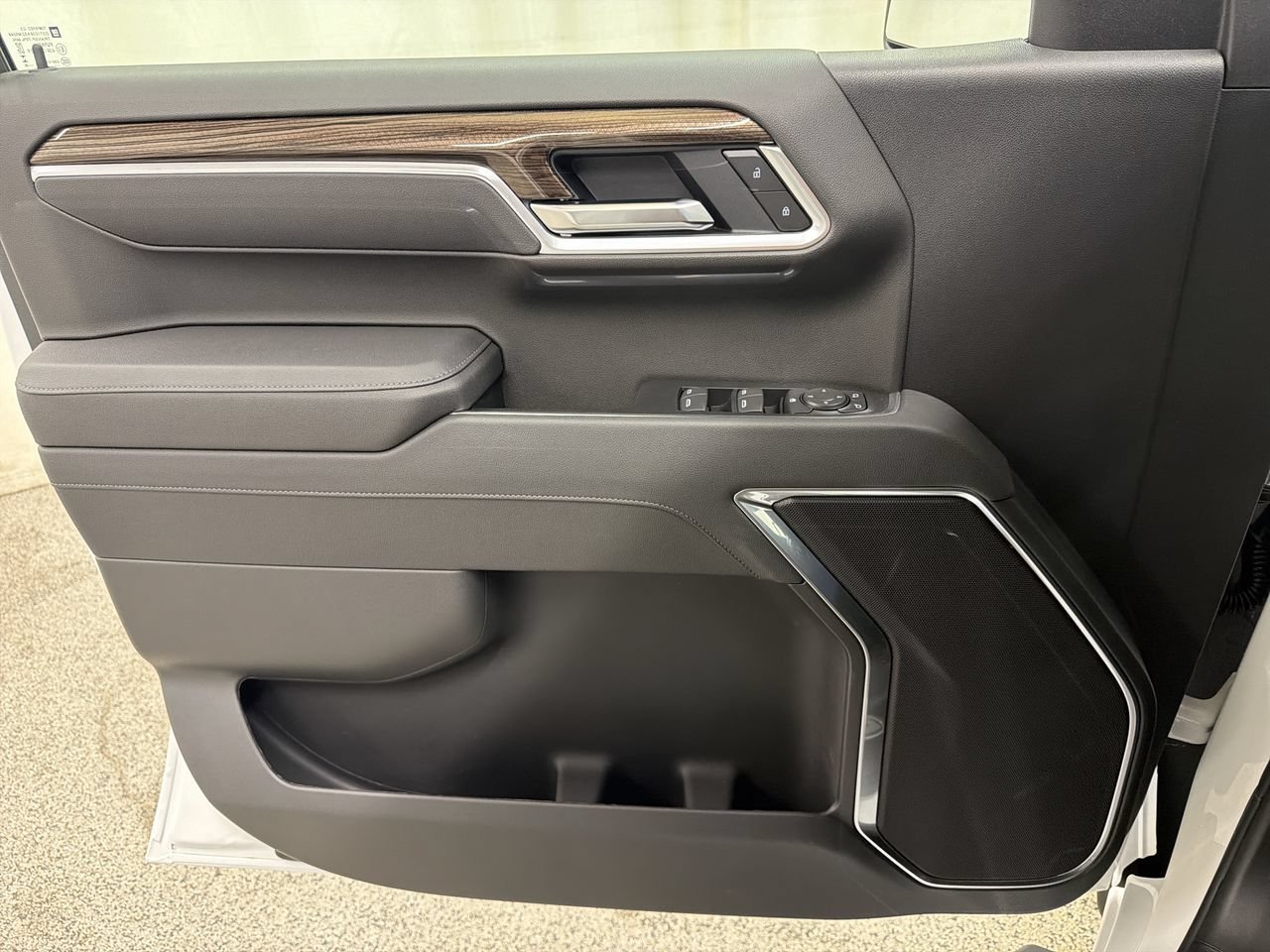2026 Chevrolet Silverado 1500 LT - Photo 17