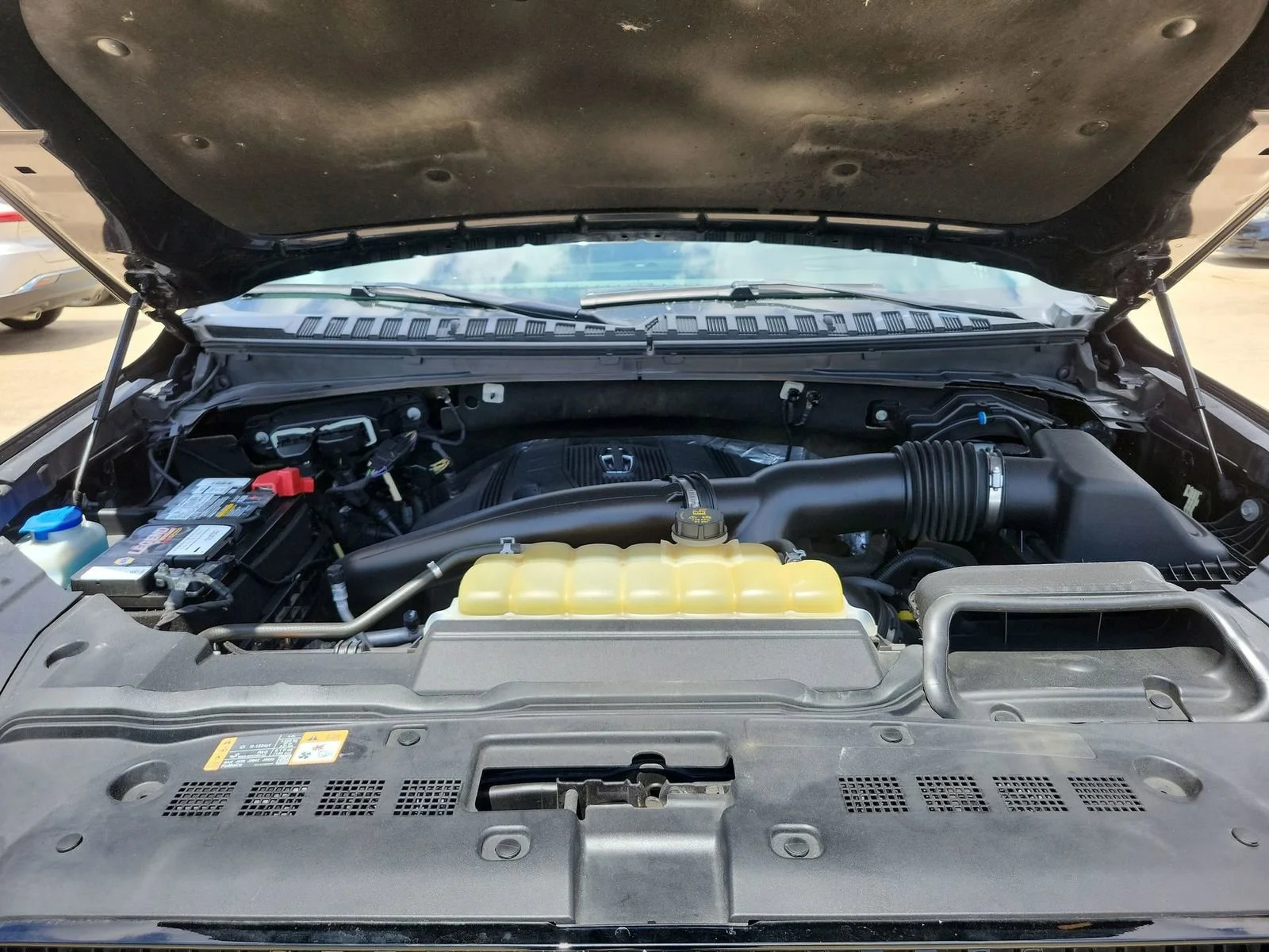Used 2020 Black Lincoln Reserve L image 31