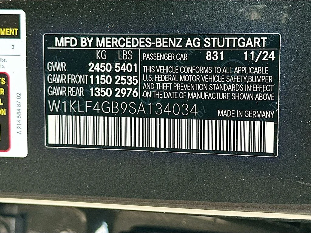 Used 2025  Mercedes-Benz E 350 image 33