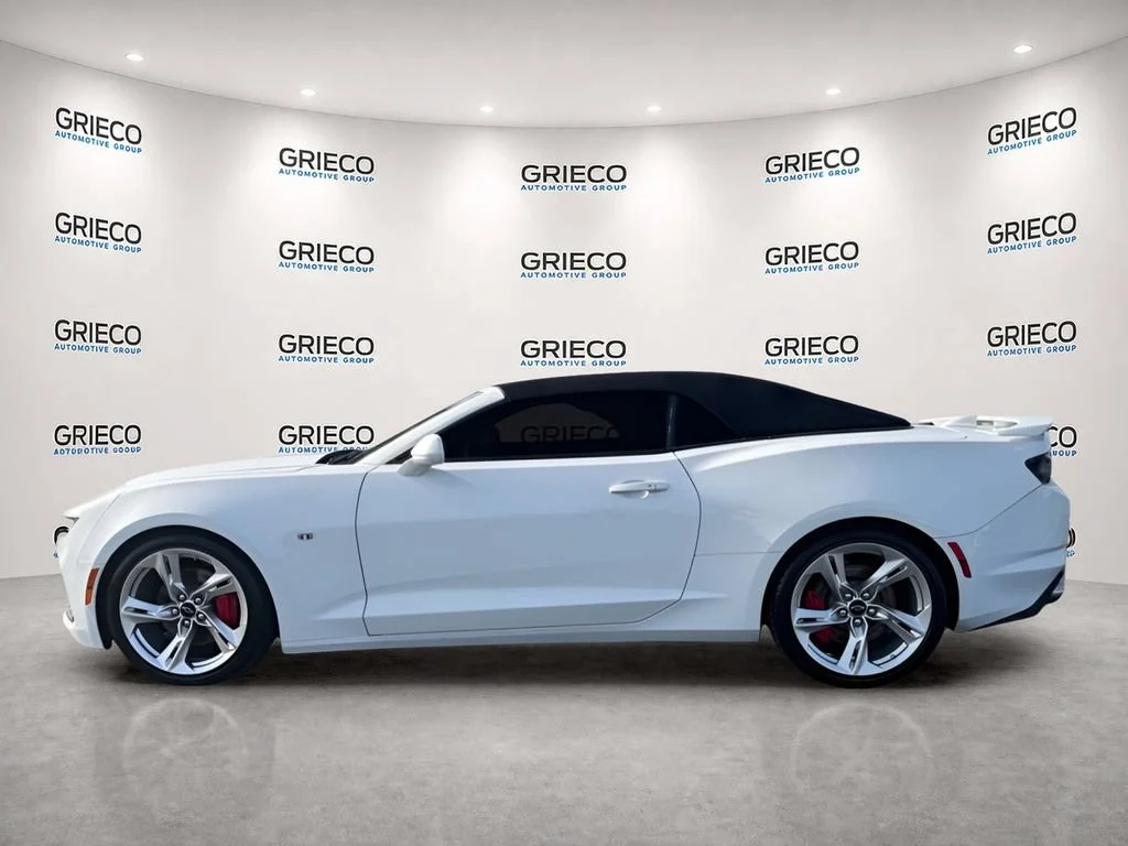 Used 2021 SUMMIT WHITE Chevrolet 2SS image 4