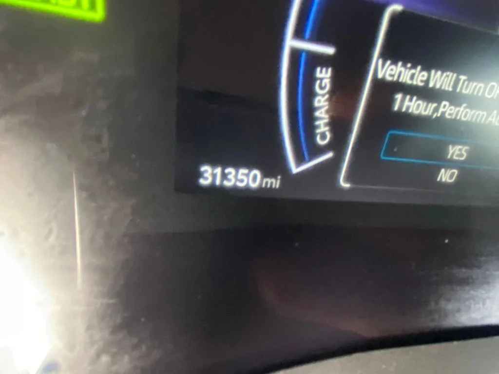 Used 2025 White Toyota SE image 5