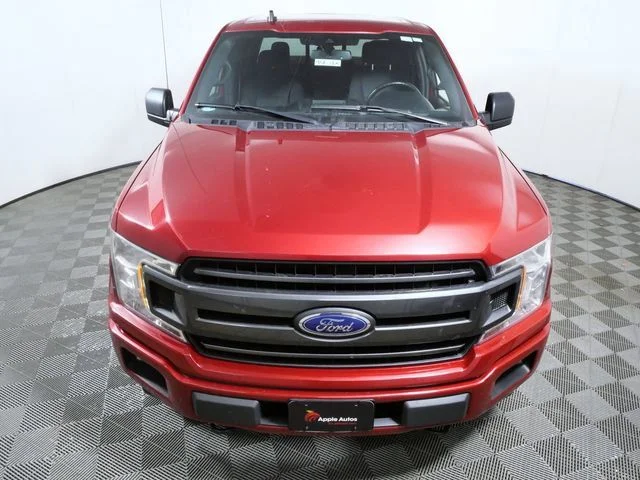 Used 2020 Red Ford XLT image 3