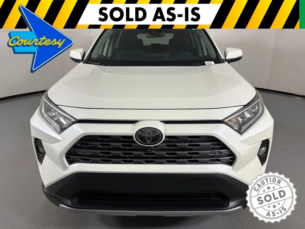 Certified Used 2021 White Toyota Limited image 3