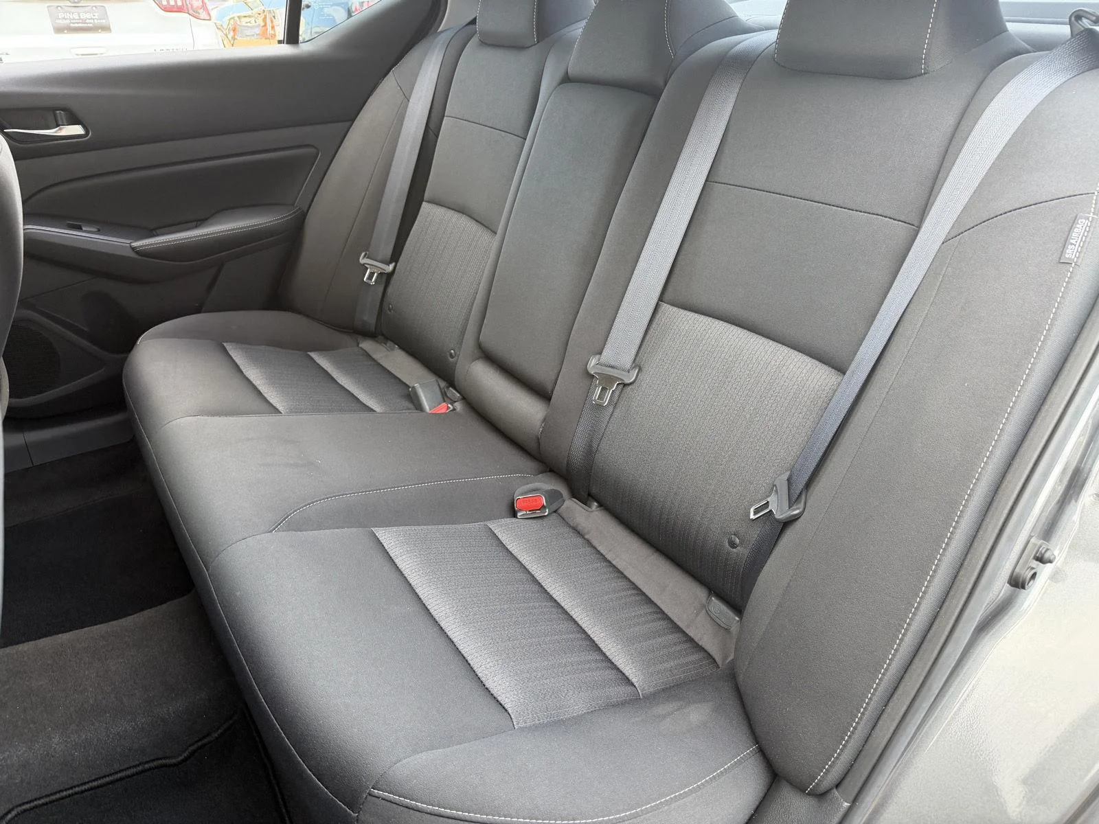 Used 2022 Gun Metallic Nissan 2.5 SV image 18
