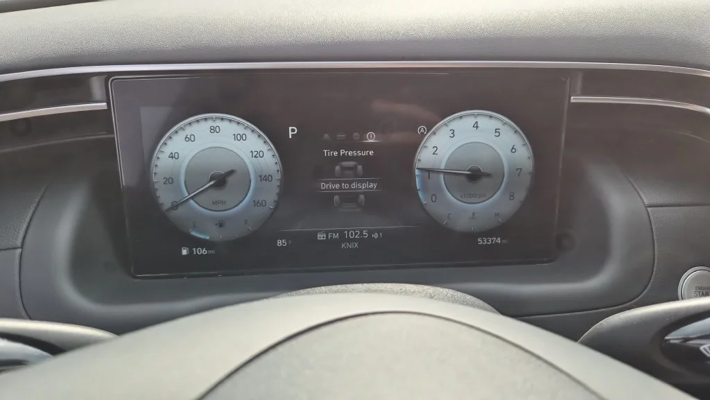 Used 2024 Gray Hyundai SEL image 12