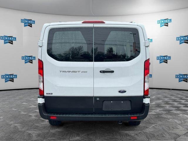 Used 2024 Oxford White Ford  image 4