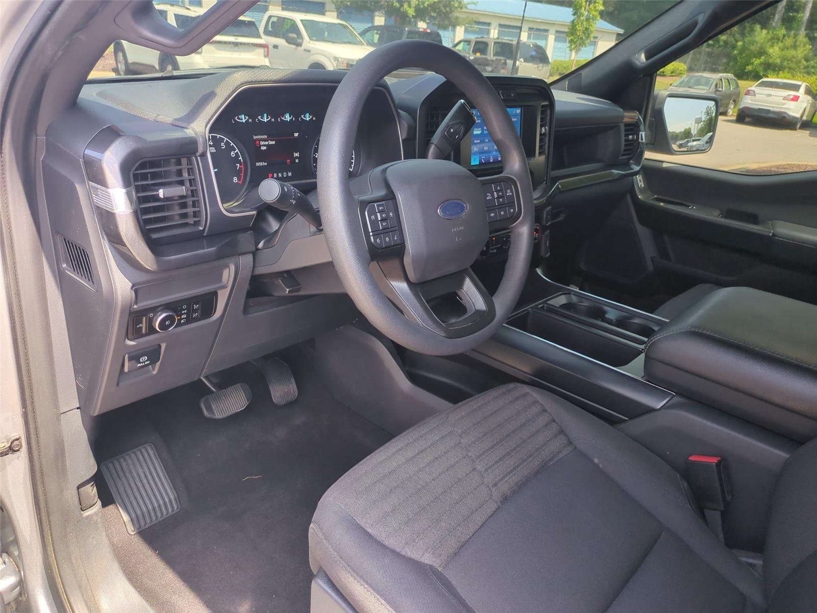 Used 2023 Iconic Silver Ford XL image 19