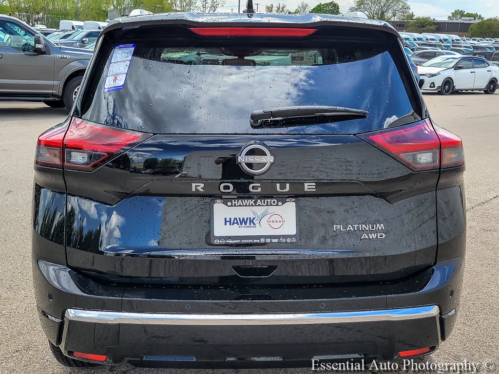 New 2026 Super Black Nissan Platinum image 5