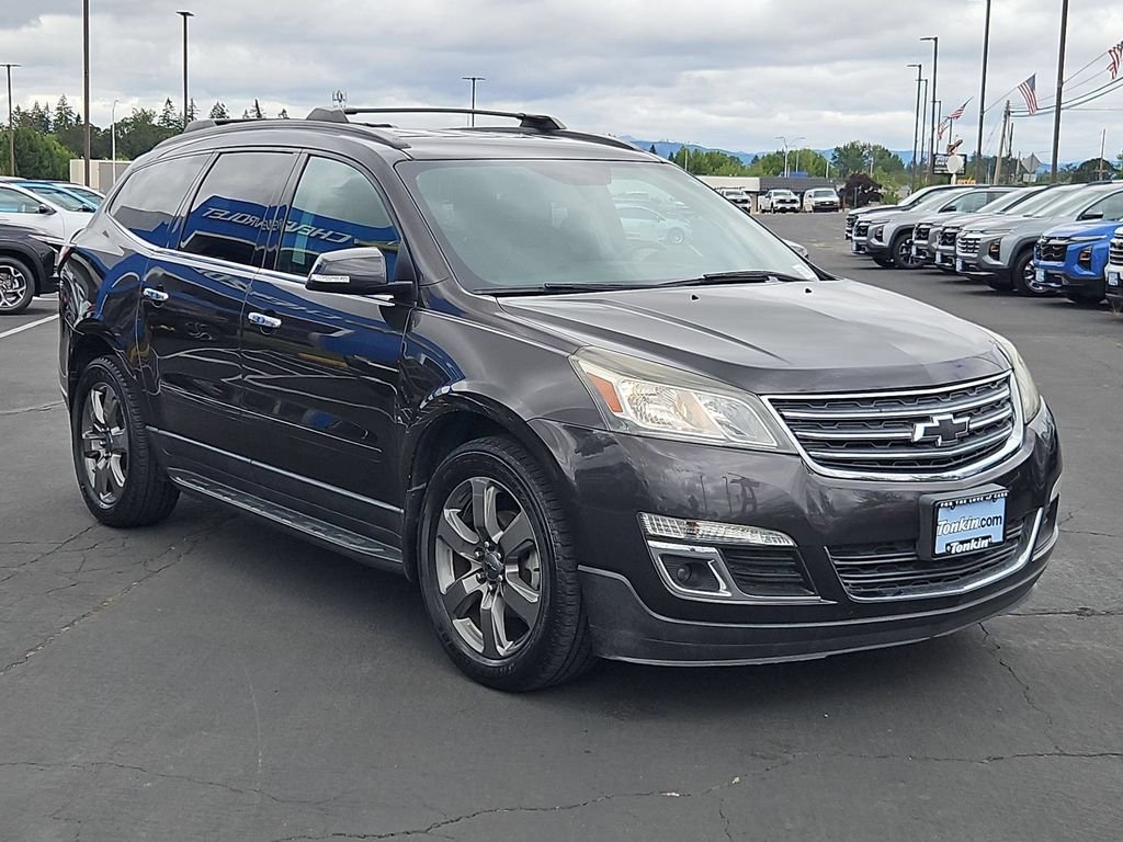 Used 2017 Tungsten Metallic Chevrolet 2LT image 8
