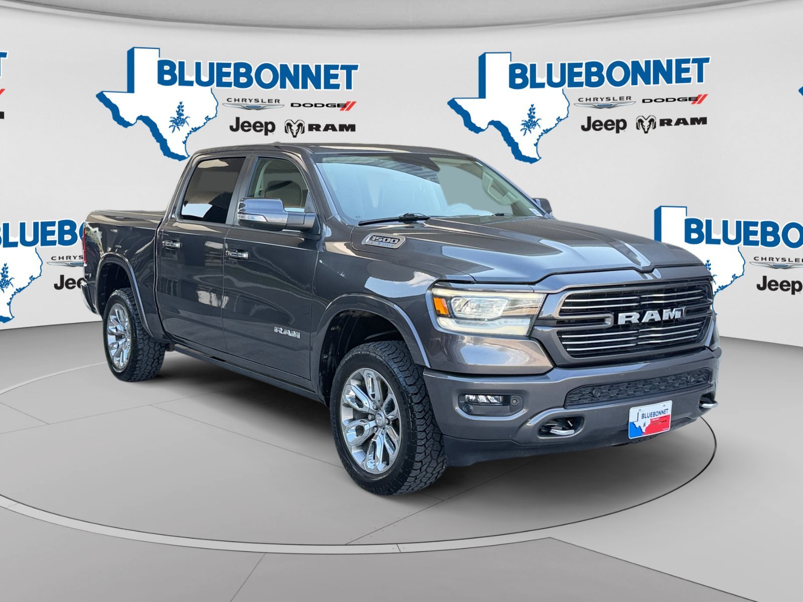 Used 2022 Granite Crystal Metallic Clearcoat Ram Laramie image 3