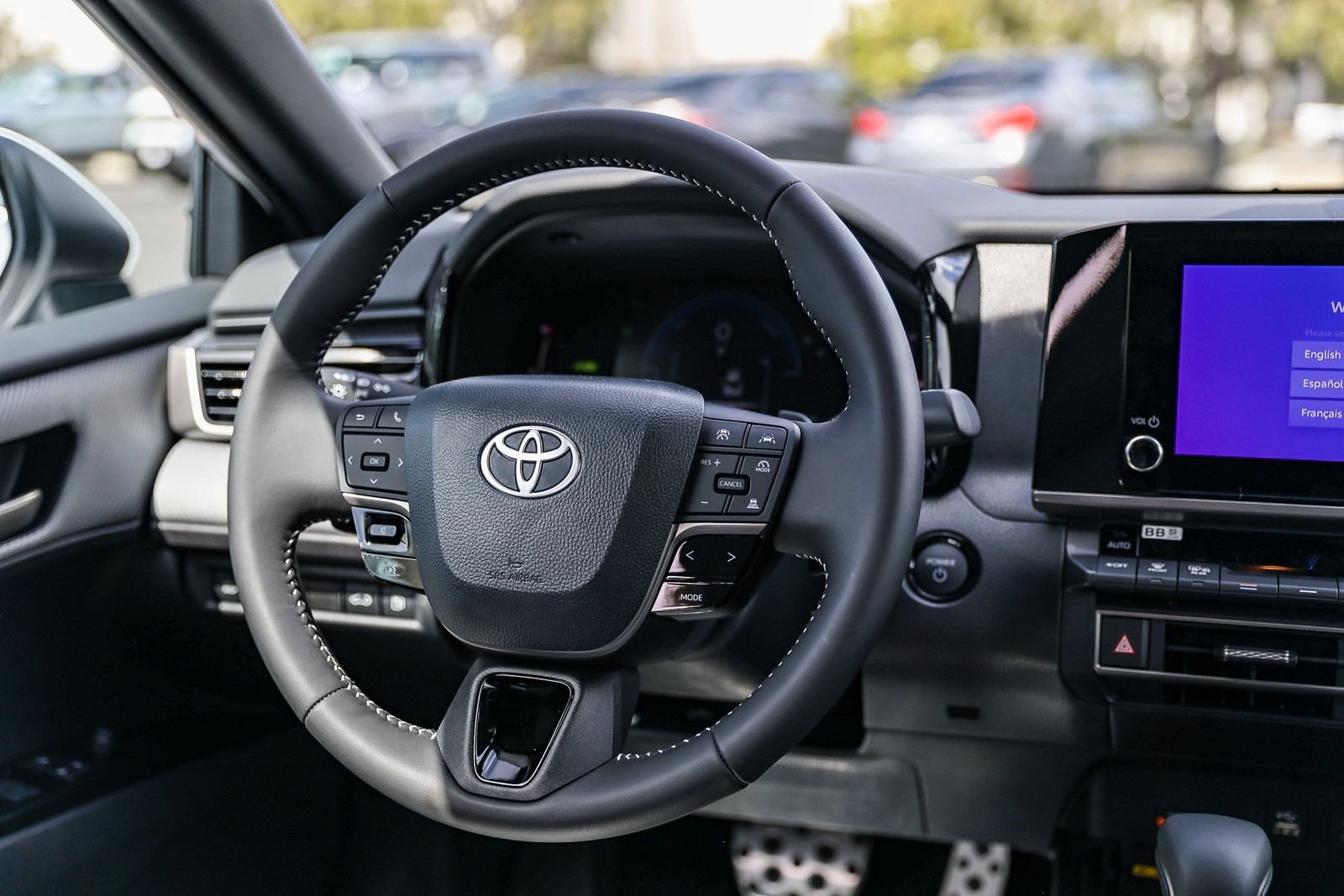 2026 Toyota Camry SE - Photo 15