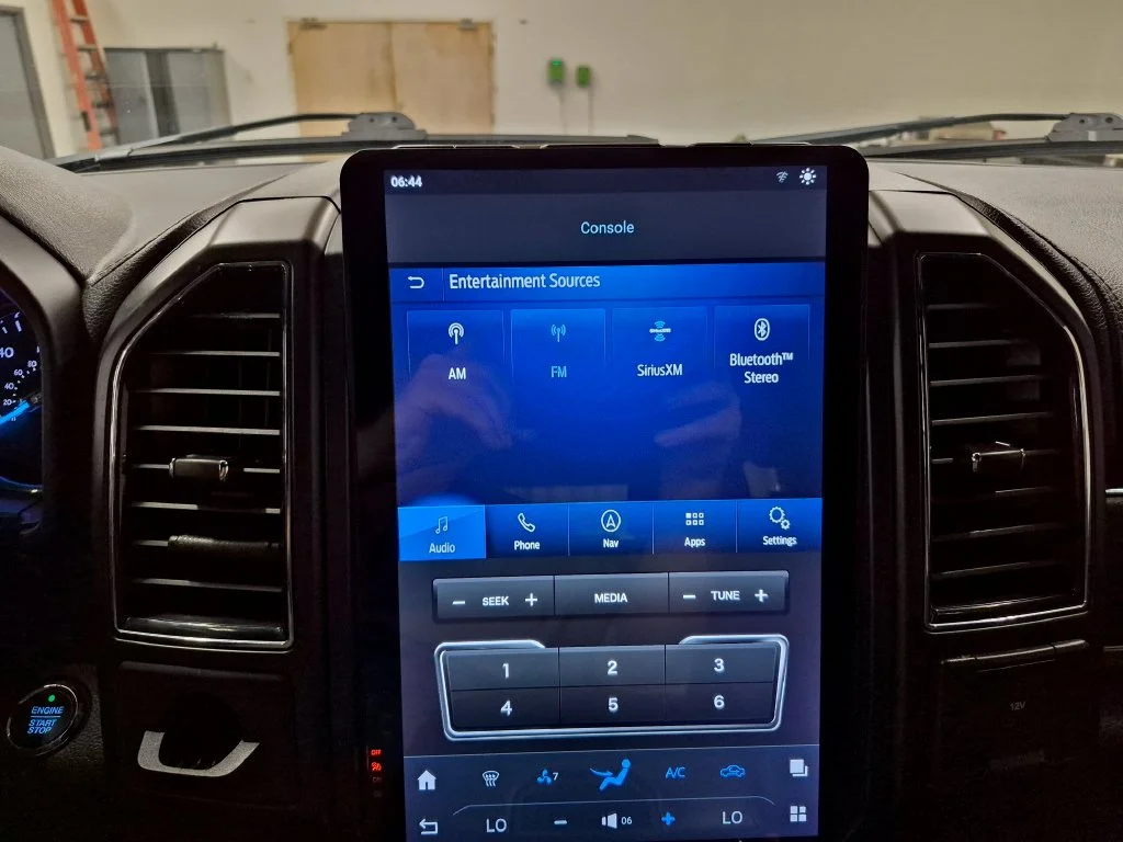 Used 2021 Magnetic Ford Limited image 36