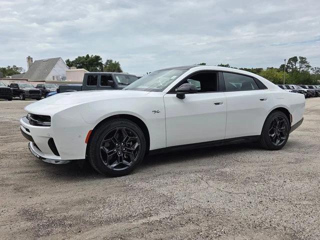 New 2026 White Knuckle Exterior Paint Dodge R/T image 3