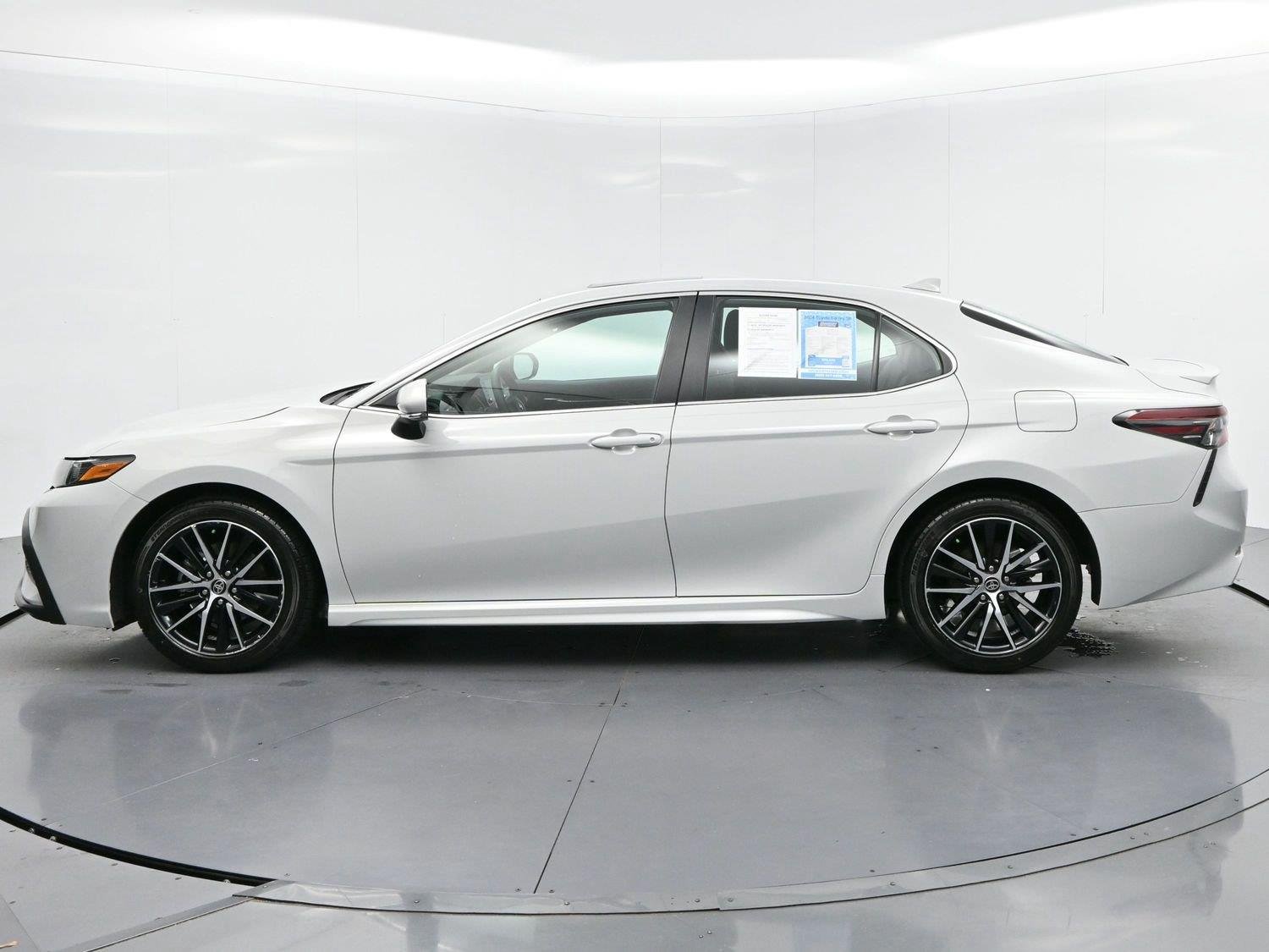 Used 2024 Ice Edge Toyota SE image 4