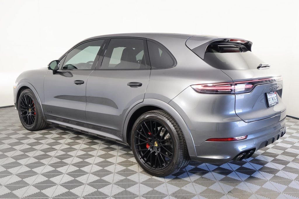 Used 2021  Porsche GTS image 6
