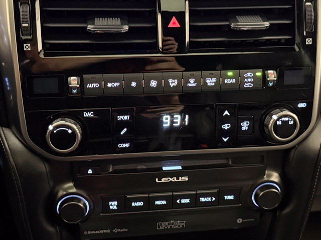 2023 Lexus GX LUXURY - Photo 41