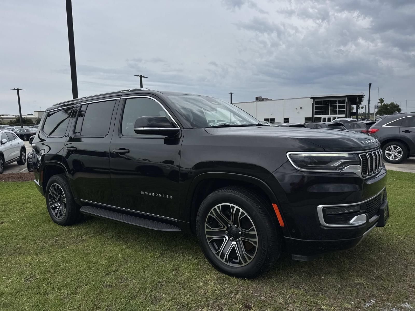 Used 2023 Black Jeep Series II image 3