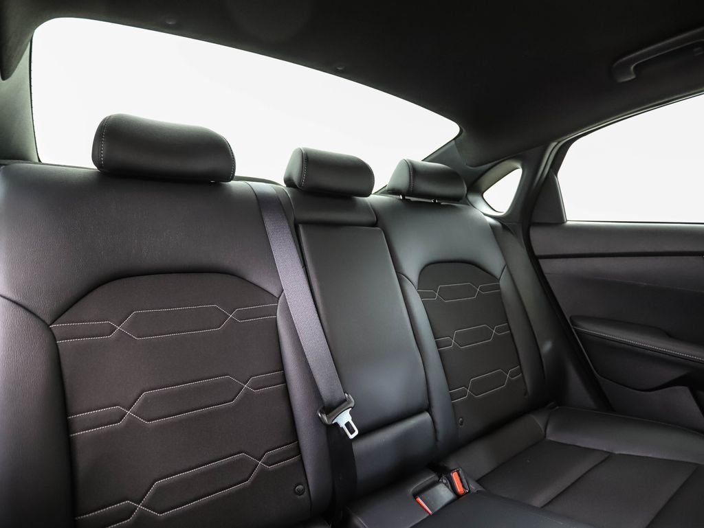Used 2024 Aurora Black Kia GT-Line image 28