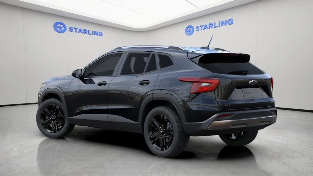 New 2026 Mosaic Black Metallic Chevrolet ACTIV image 2