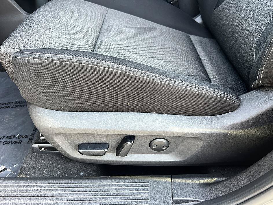 Used 2025 Gun Metallic Nissan SV image 21