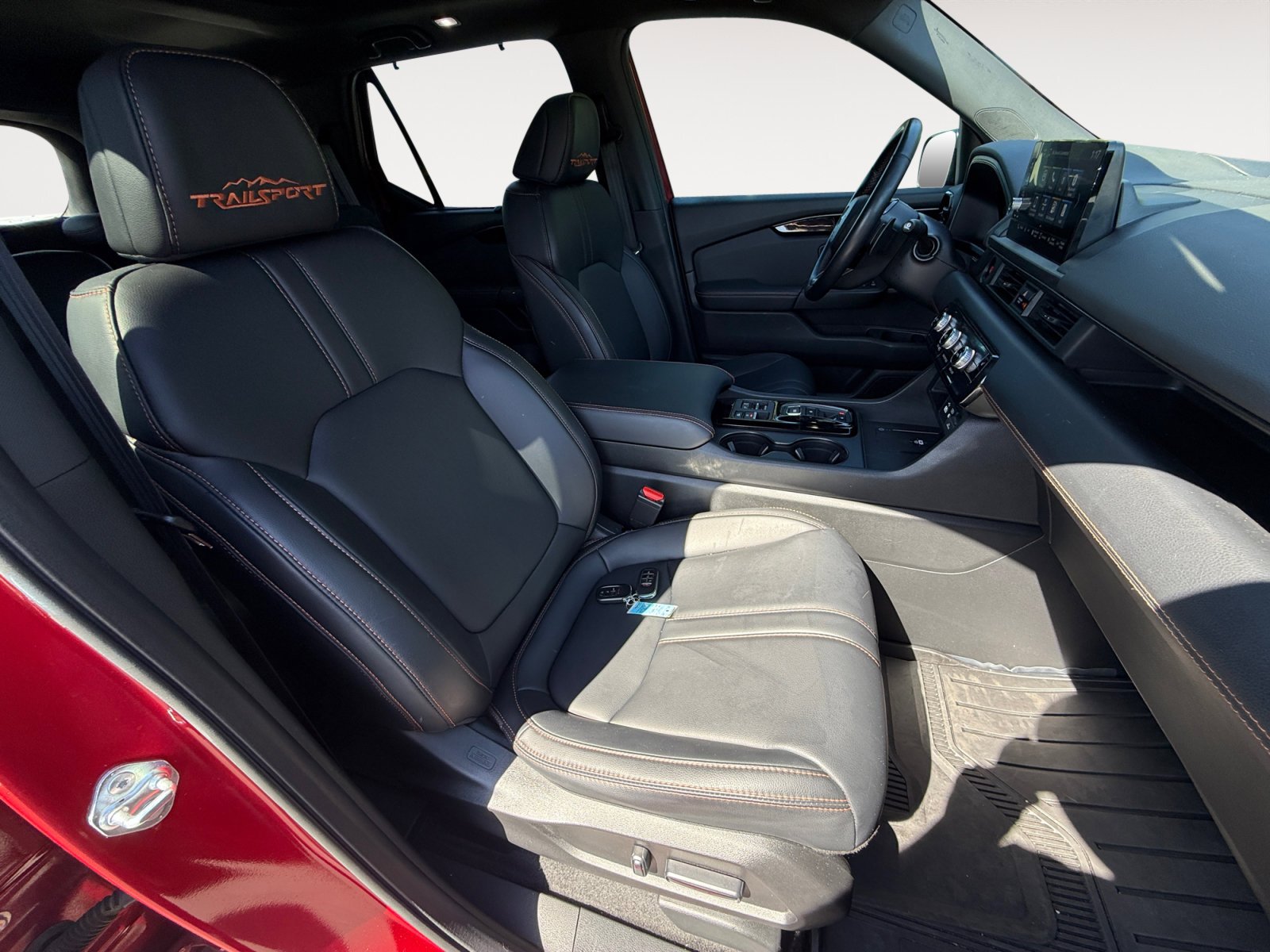 Used 2025 Red Honda TrailSport image 19