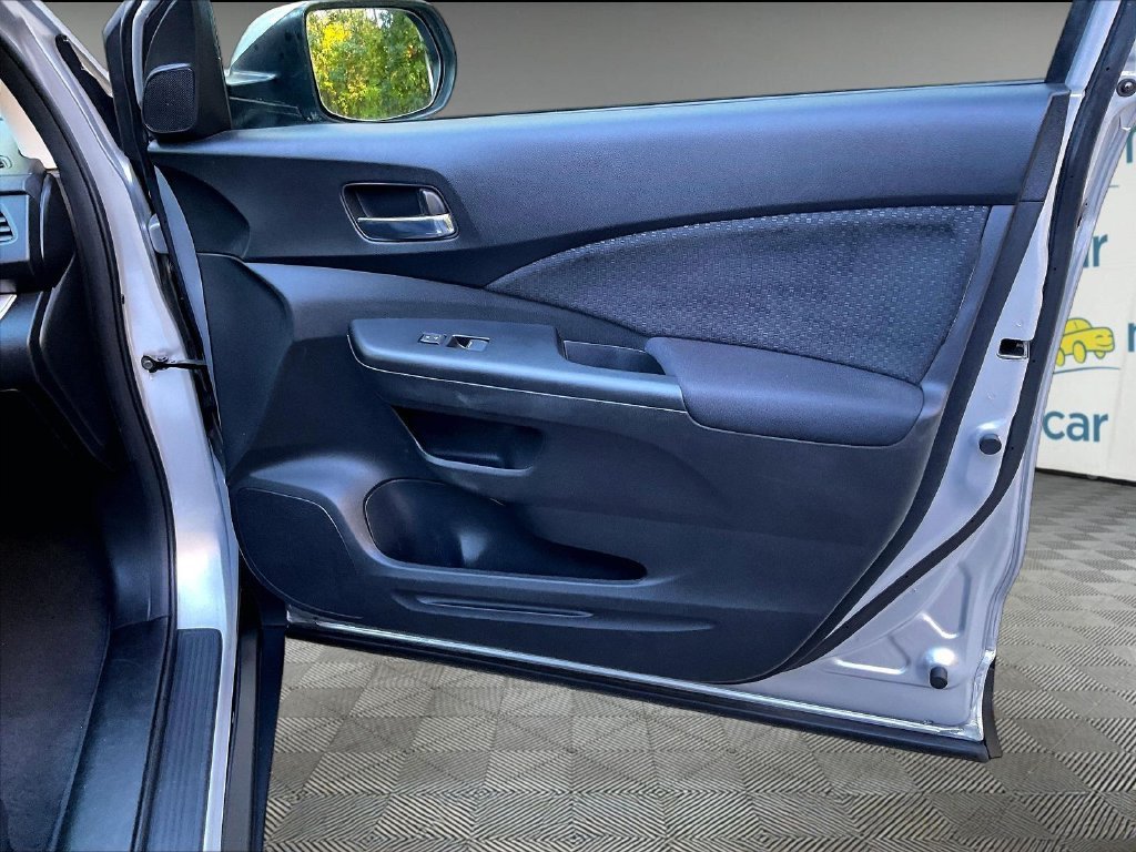 Used 2015 Silver Honda EX image 12