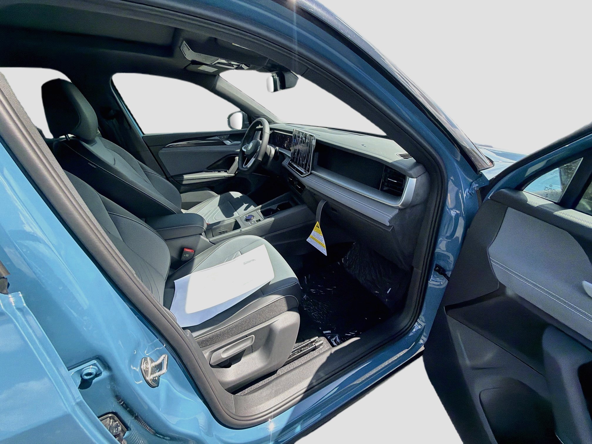 New 2026 Blue Volkswagen SE R-Line Black image 23